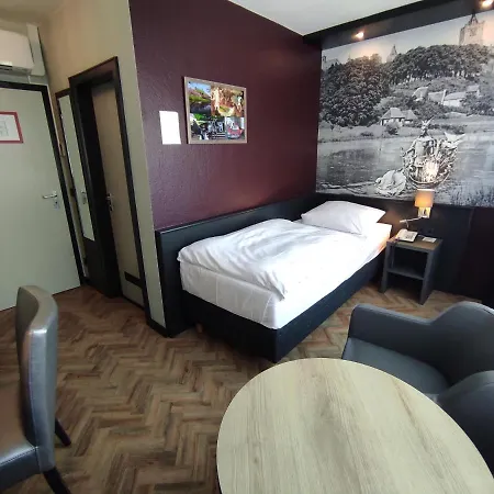 Akzent City-hotel Kleve 3*