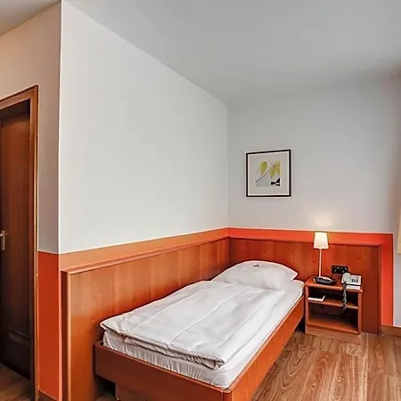 מלון Akzent City-hotel