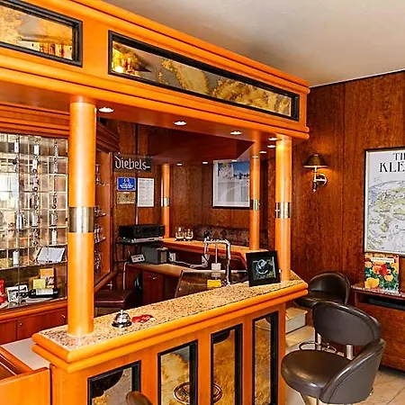 Akzent City-hotel מלון 3*