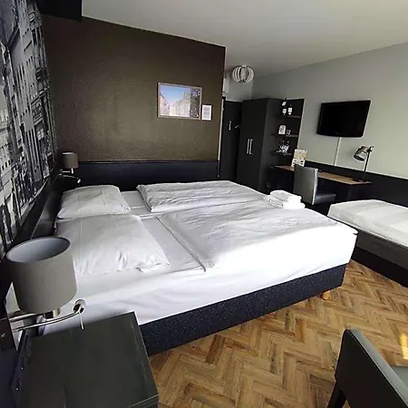 מלון Akzent City-hotel