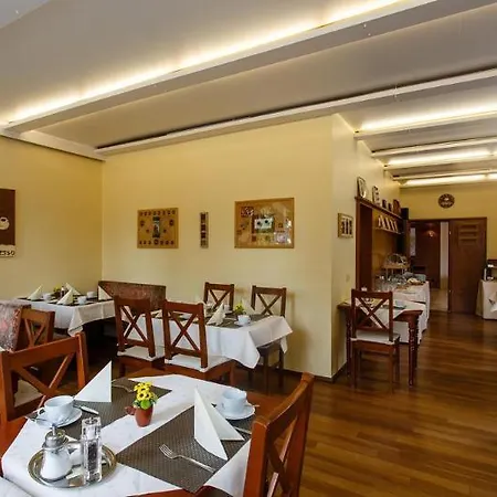 Akzent City-hotel מלון קלב